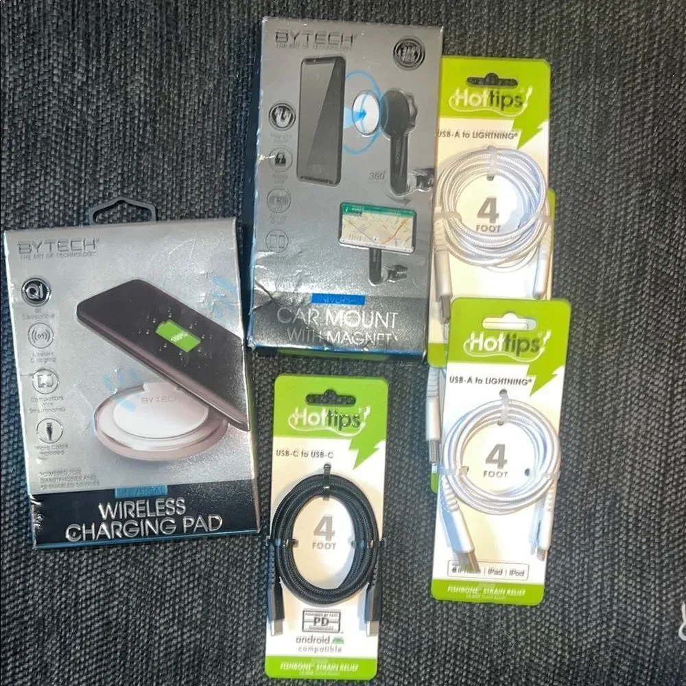 Wireless Charging Pad and Car Mount Set - Black
